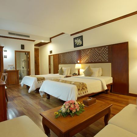 Sokhalay Angkor Villa Resort Siem Reap Exterior photo