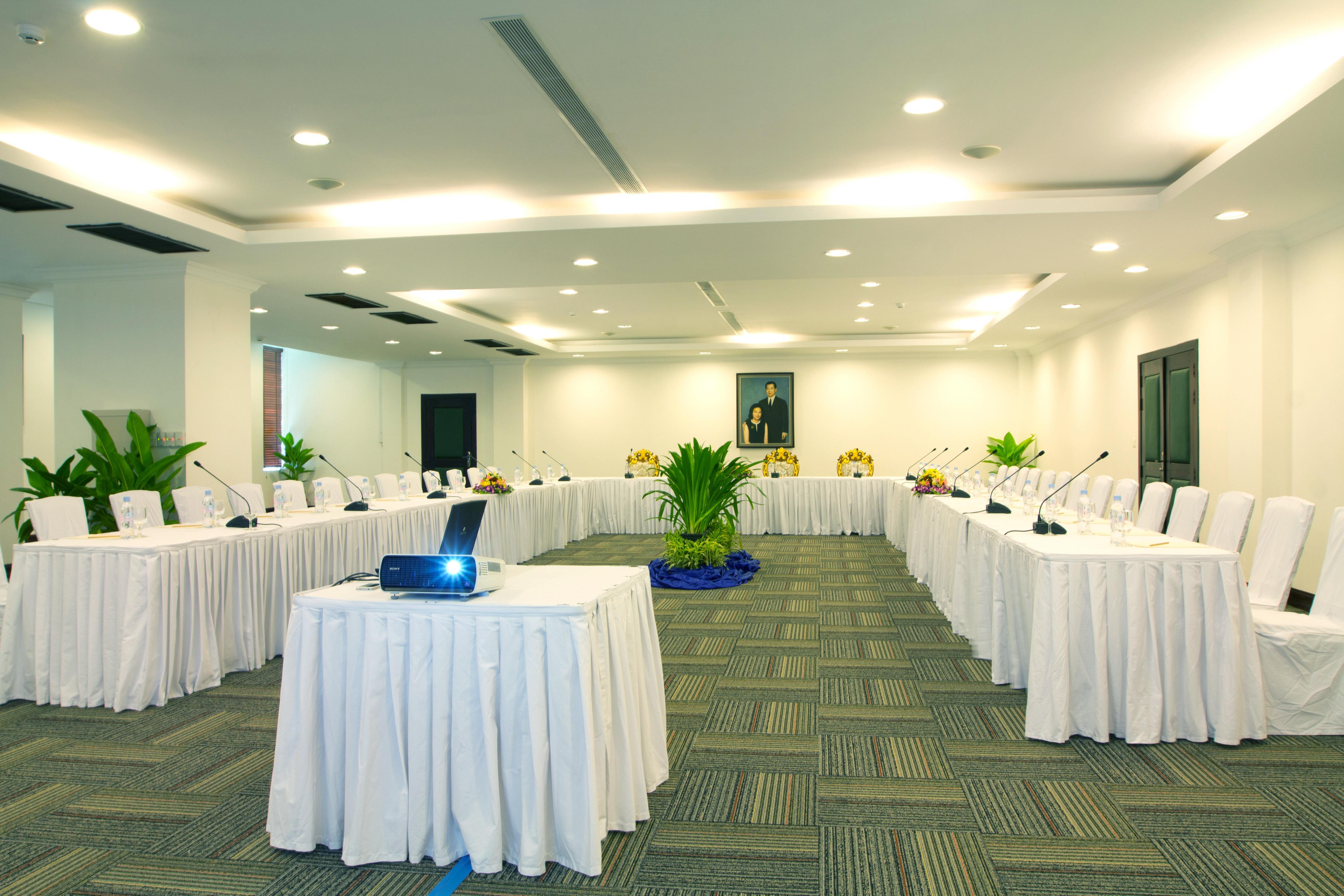 Sokhalay Angkor Villa Resort Siem Reap Exterior photo